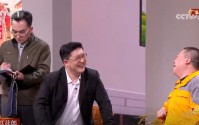 讽刺拉满的春晚小品，尺度不小