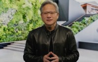 黄仁勋称AI资本支出适当且可持续 英伟达结束连跌涨超7%