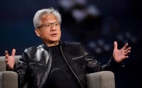 黄仁勋驳斥AI引发的软件股抛售潮 称其为“世界上最不合逻辑的事情”