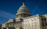 国会预算谈判久拖未决 美国联邦政府再次面临停摆危机
