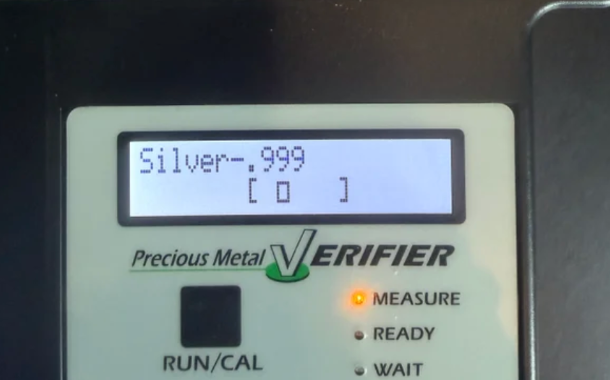 10亿美元、1269万盎司白银，这个男人提前一年押注贵金属赚翻了！