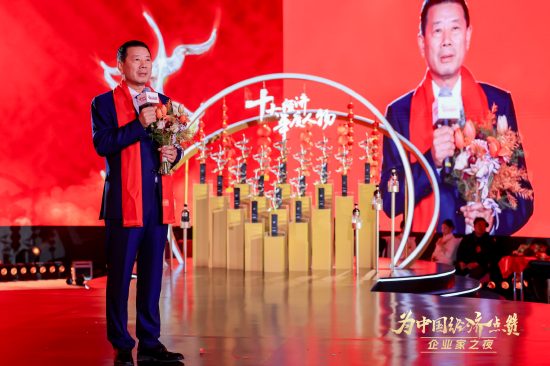 冷友斌：飞鹤将继续做好母乳研究 让奶粉更贴近母乳、更适合中国宝宝体质