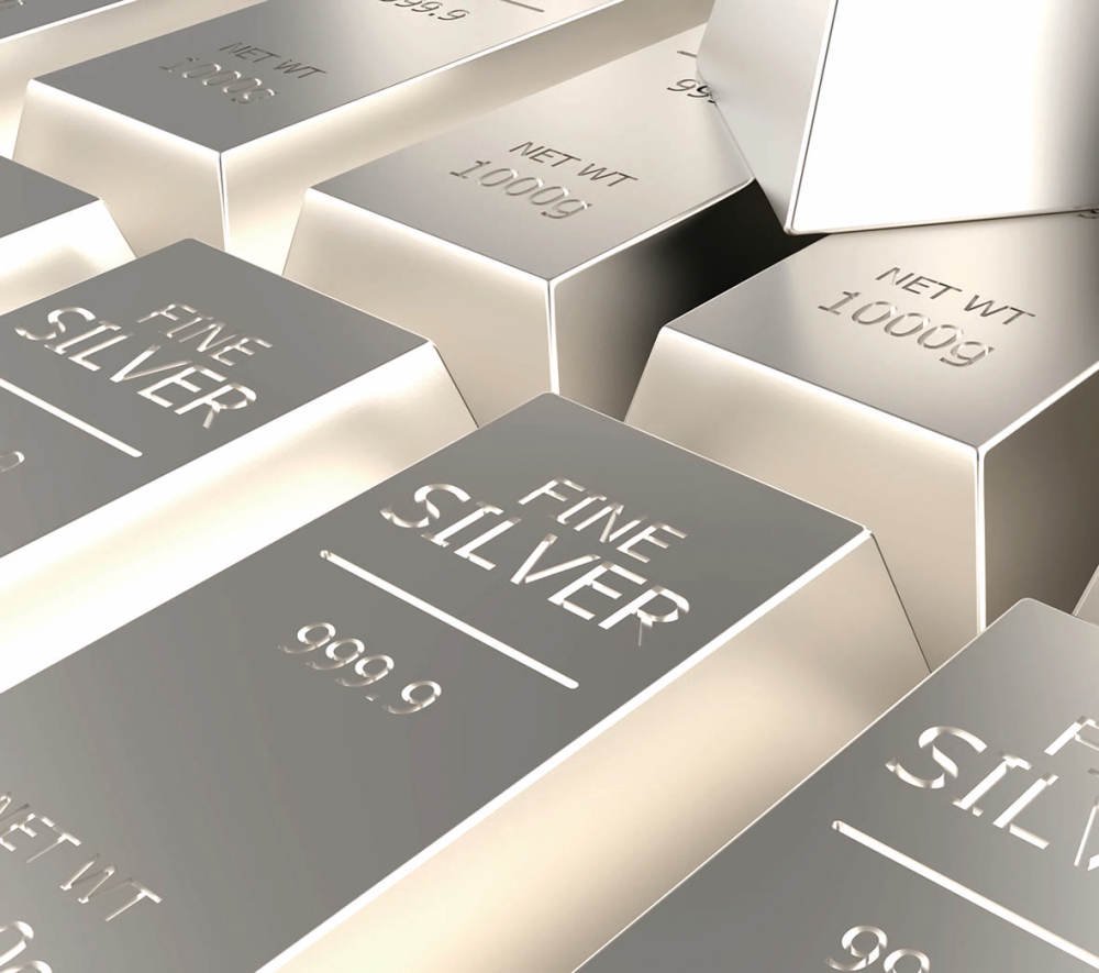 金银史诗级大跳水！贵金属一夜变天，要不要抄底？