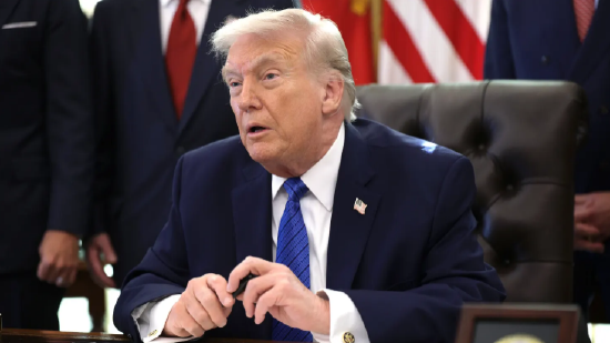 特朗普拟建立矿产储备，稀土矿企股价大涨