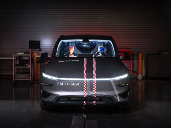 特斯拉：“安全至上”始终是特斯拉造车的首要原则