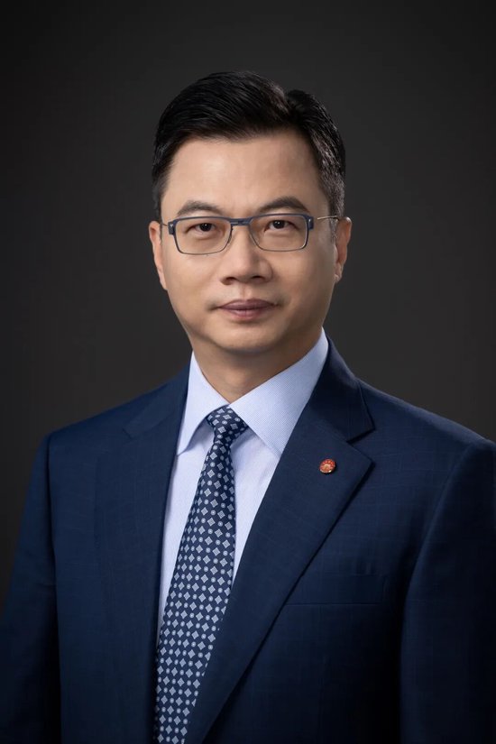 大成基金总经理谭晓冈：夙兴夜寐，日升月恒