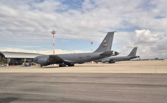 黄金直线冲上5240美元，白银春节期间大涨17%