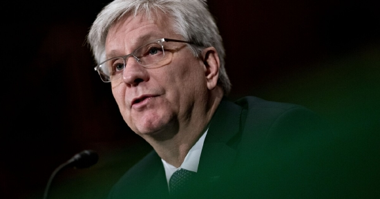 美联储理事沃勒:美国央行正推进人工智能的系统性部署