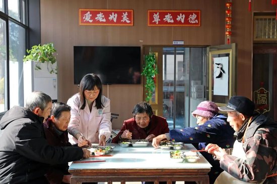 何为正确政绩观?新华社推出重磅通讯