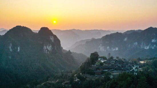 何为正确政绩观?新华社推出重磅通讯