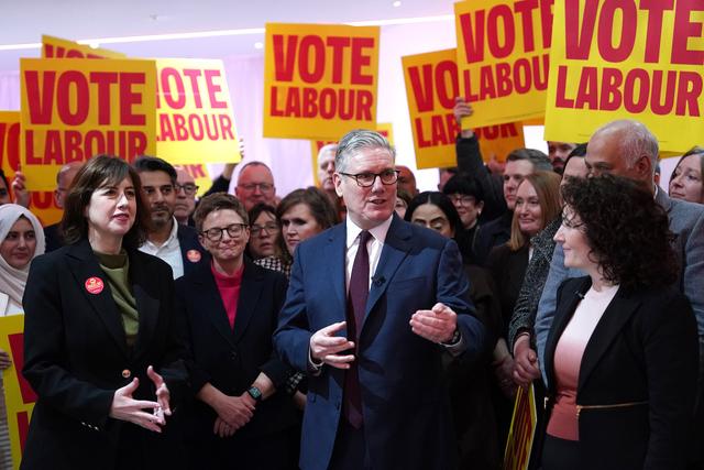 从爱泼斯坦档案到唐宁街震荡：斯塔默政府的执政末路？