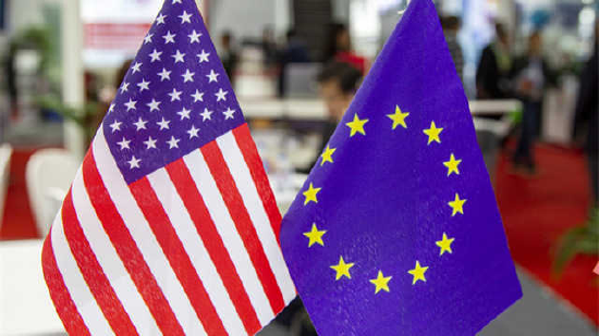 外盘头条:特朗普要求科技巨头用电“自己解决” 三星Galaxy S26系列发布 全球最大衍生品交易所突发故障