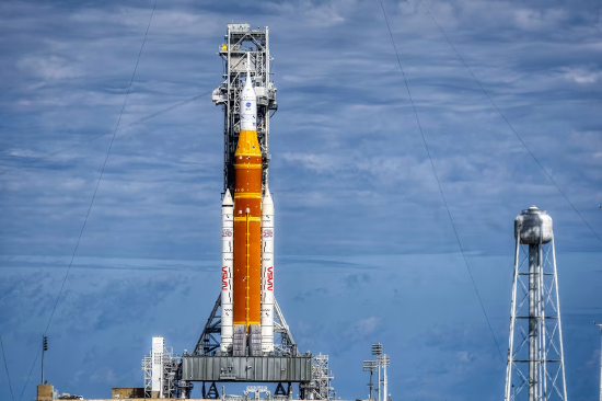 NASA突然为登月计划新增一次载人试飞