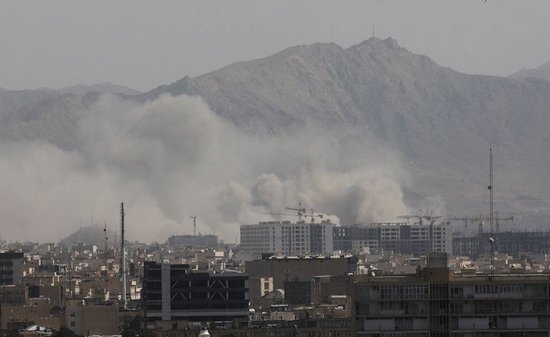 美国贼喊捉贼：伊朗打算“先发制人”，特朗普“被迫出手”