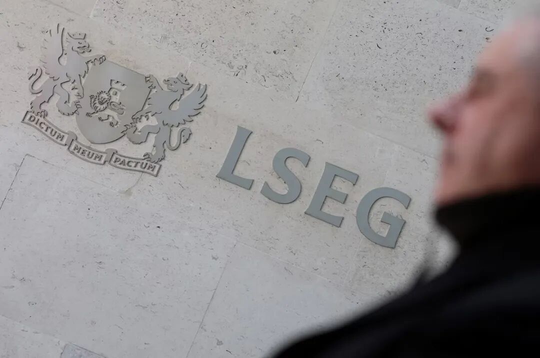 英镑GBPUSD风暴正在酝酿！战争油价推高通胀，英国经济信心崩塌
