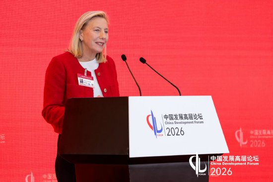 泰佩思琦集团CEO：希望COACH成为中国年轻人“人生第一只手袋”