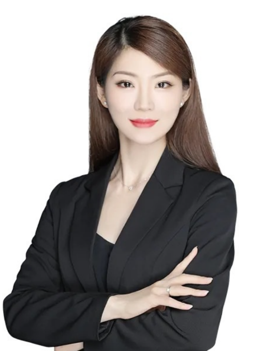 鹏华百亿明星基金经理闫思倩“扑街”