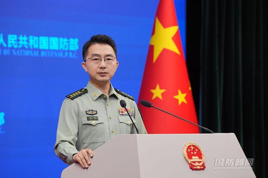 国防部:坚决维护自身领土主权和海洋权益