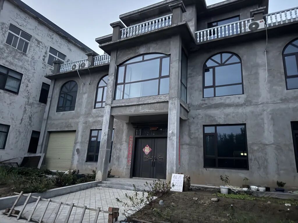 花费半生积蓄,农村自建房热背后,诸多房企将目光投向乡村建筑市场