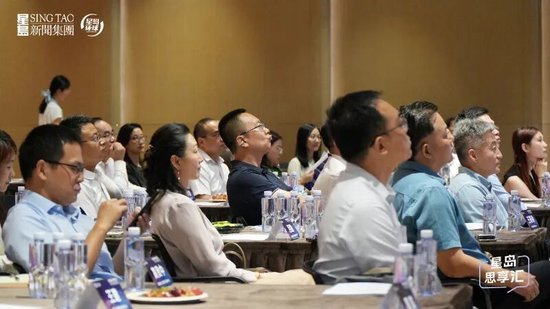 在深圳的风里,听见资产的潮声:不要再怀疑AI是不是泡沫了,去看看算力租赁价格的上涨